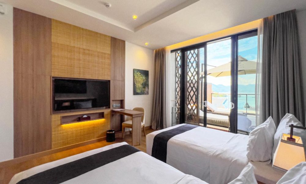 Veranda Room3